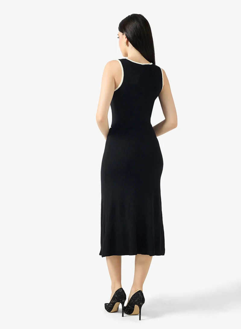 ايلا Column Button Down Dress